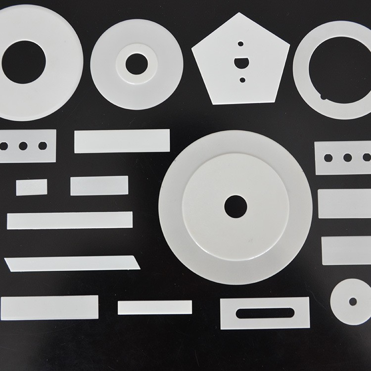 �����մɷ��и߉����ƶ��ɵĈA��Ƭ