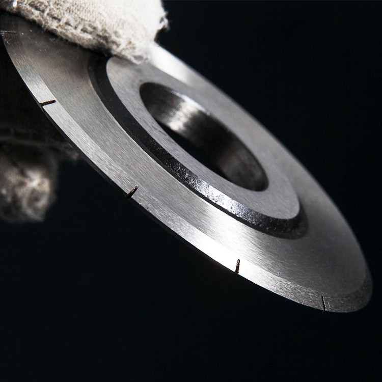 �S�ЈA�����е�Ƭ֧�ָ���|��С�Ķ���