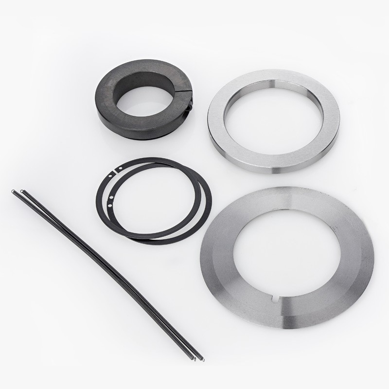 �������µ��׵�ȫ�׶��ƈA��Ƭ