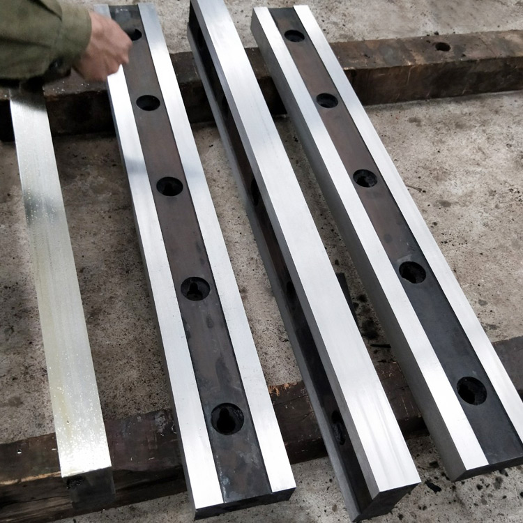 �{�~����Ƭ